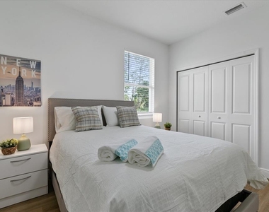 4306 Joseph Street - Photo Thumbnail 9