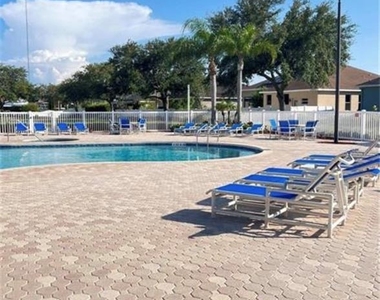 2709 Hawk Roost Court - Photo Thumbnail 18