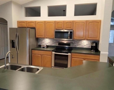 2709 Hawk Roost Court - Photo Thumbnail 3