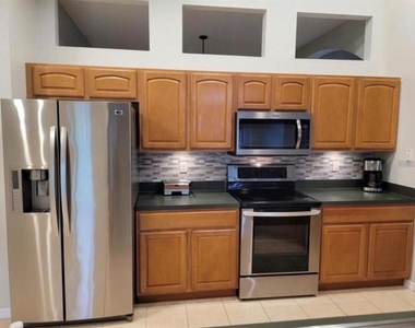 2709 Hawk Roost Court - Photo Thumbnail 2