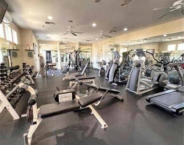 2709 Hawk Roost Court - Photo Thumbnail 24