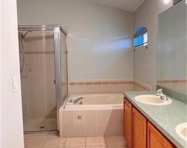 2709 Hawk Roost Court - Photo Thumbnail 7