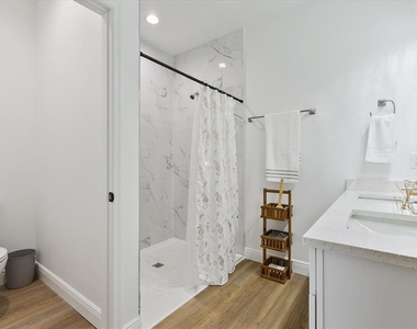 18400 Tulane Avenue - Photo Thumbnail 14