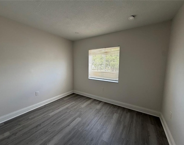 4105 Waterside Island Court - Photo Thumbnail 6