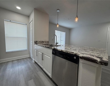 4105 Waterside Island Court - Photo Thumbnail 4