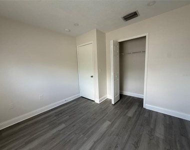 4105 Waterside Island Court - Photo Thumbnail 7