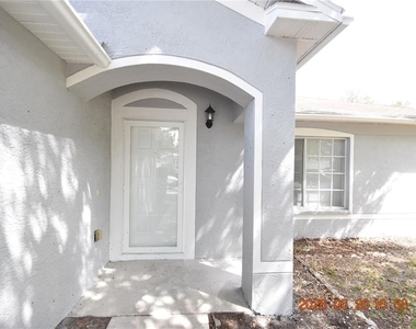 12116 Feldwood Creek Lane - Photo Thumbnail 36