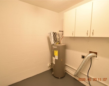 12116 Feldwood Creek Lane - Photo Thumbnail 29