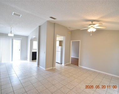 12116 Feldwood Creek Lane - Photo Thumbnail 6