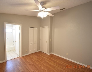 12116 Feldwood Creek Lane - Photo Thumbnail 21