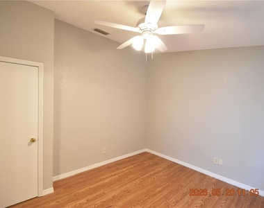 12116 Feldwood Creek Lane - Photo Thumbnail 22