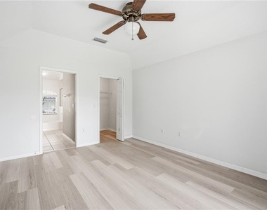 6141 36th Lane E - Photo Thumbnail 11