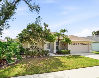 6141 36th Lane E - Photo Thumbnail 1
