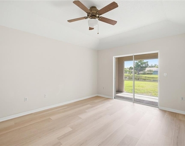6141 36th Lane E - Photo Thumbnail 6