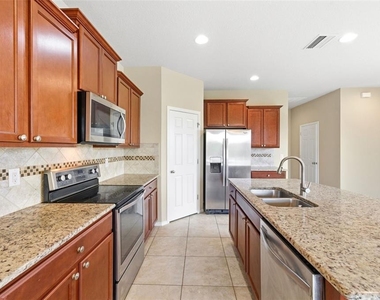 8961 Turnstone Haven Place - Photo Thumbnail 4