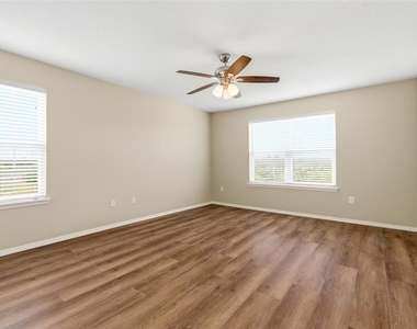 8961 Turnstone Haven Place - Photo Thumbnail 5
