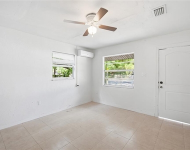 6209 N 43rd Street - Photo Thumbnail 7