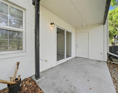 3821 N Oak Drive - Photo Thumbnail 18