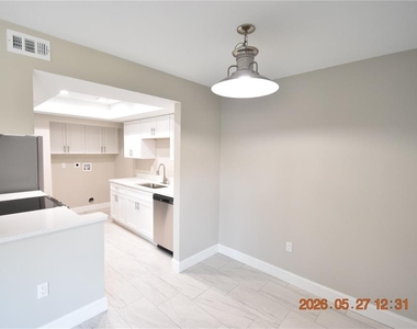 877 114th Avenue N - Photo Thumbnail 15