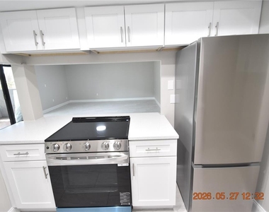 877 114th Avenue N - Photo Thumbnail 19