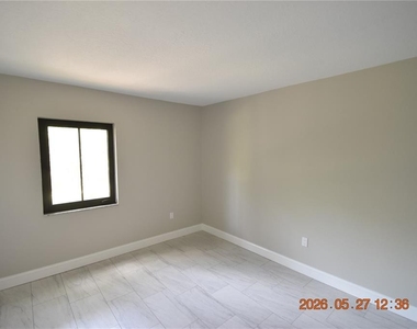 877 114th Avenue N - Photo Thumbnail 27