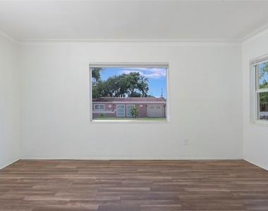 441 57th Street N - Photo Thumbnail 14