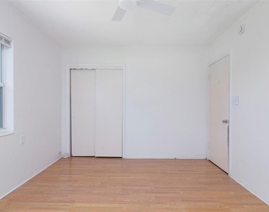 441 57th Street N - Photo Thumbnail 15