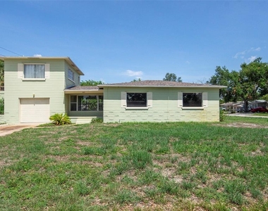 441 57th Street N - Photo Thumbnail 1