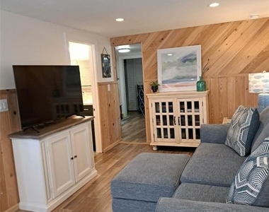 2802 Pass A Grille Way - Photo Thumbnail 1
