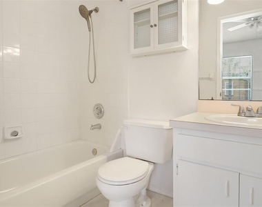 6367 Bayside Key Drive - Photo Thumbnail 28