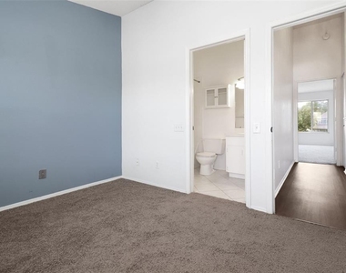 6367 Bayside Key Drive - Photo Thumbnail 27