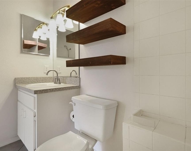 6367 Bayside Key Drive - Photo Thumbnail 35