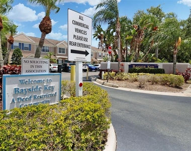 6367 Bayside Key Drive - Photo Thumbnail 4