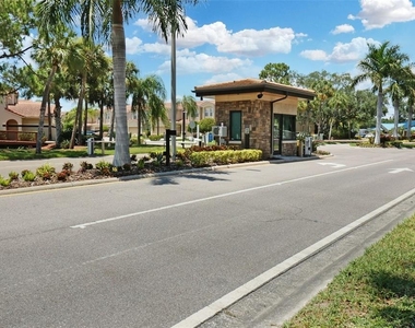 6367 Bayside Key Drive - Photo Thumbnail 6
