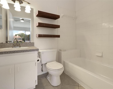 6367 Bayside Key Drive - Photo Thumbnail 34