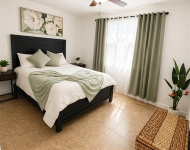 5820 N Church Avenue - Photo Thumbnail 12