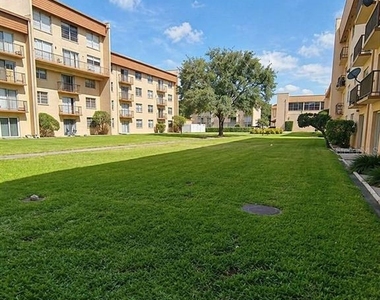 5820 N Church Avenue - Photo Thumbnail 14