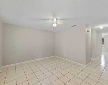 8124 Omaha Circle - Photo Thumbnail 20