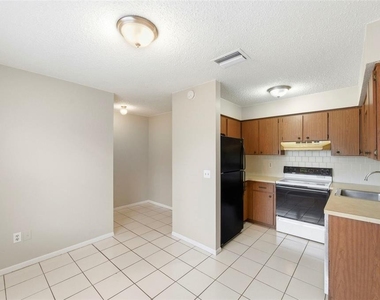 8124 Omaha Circle - Photo Thumbnail 8