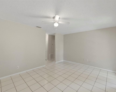 8124 Omaha Circle - Photo Thumbnail 19