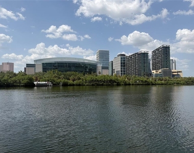 700 S Harbour Island Boulevard - Photo Thumbnail 41
