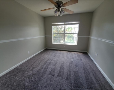 2215 Kings Palace Drive - Photo Thumbnail 9
