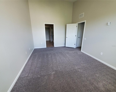 2215 Kings Palace Drive - Photo Thumbnail 14