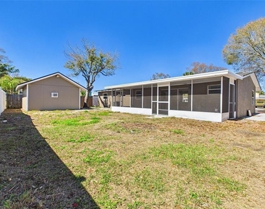 4418 W Fairview Heights - Photo Thumbnail 41