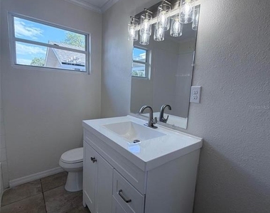 4418 W Fairview Heights - Photo Thumbnail 33