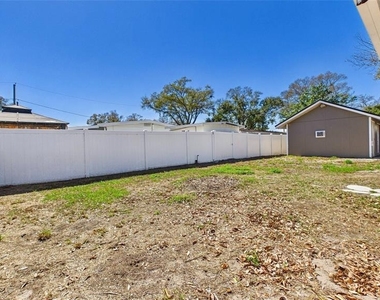 4418 W Fairview Heights - Photo Thumbnail 40