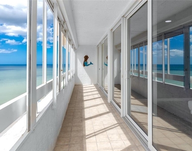 17940 Gulf Boulevard - Photo Thumbnail 29