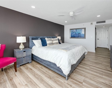 17940 Gulf Boulevard - Photo Thumbnail 21