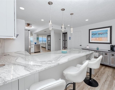 17940 Gulf Boulevard - Photo Thumbnail 9