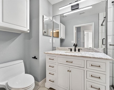 105 Bradford Beach Court - Photo Thumbnail 23